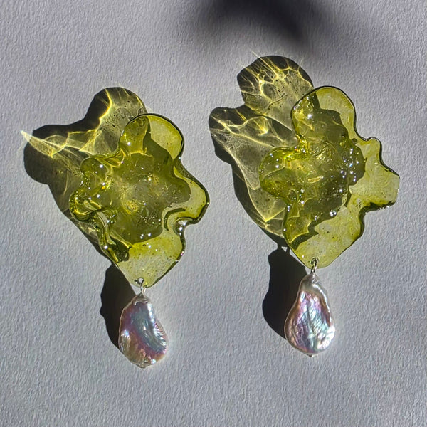 Aros Abstracción marina con.perlas barrocas