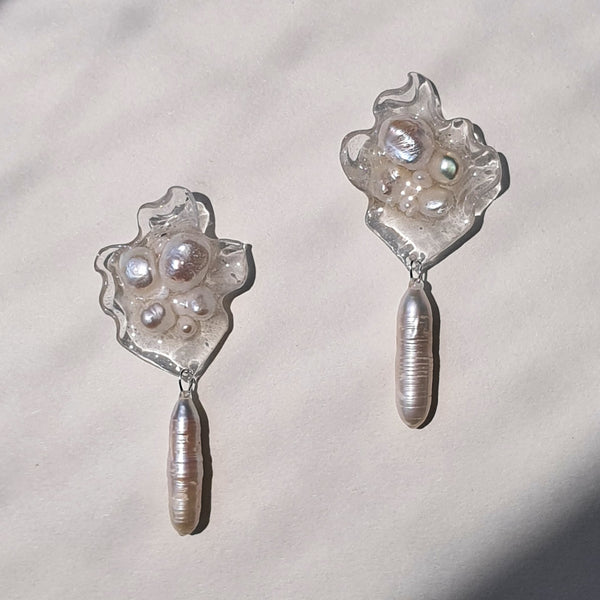 Aros Abstracción marina con perlas barrocas